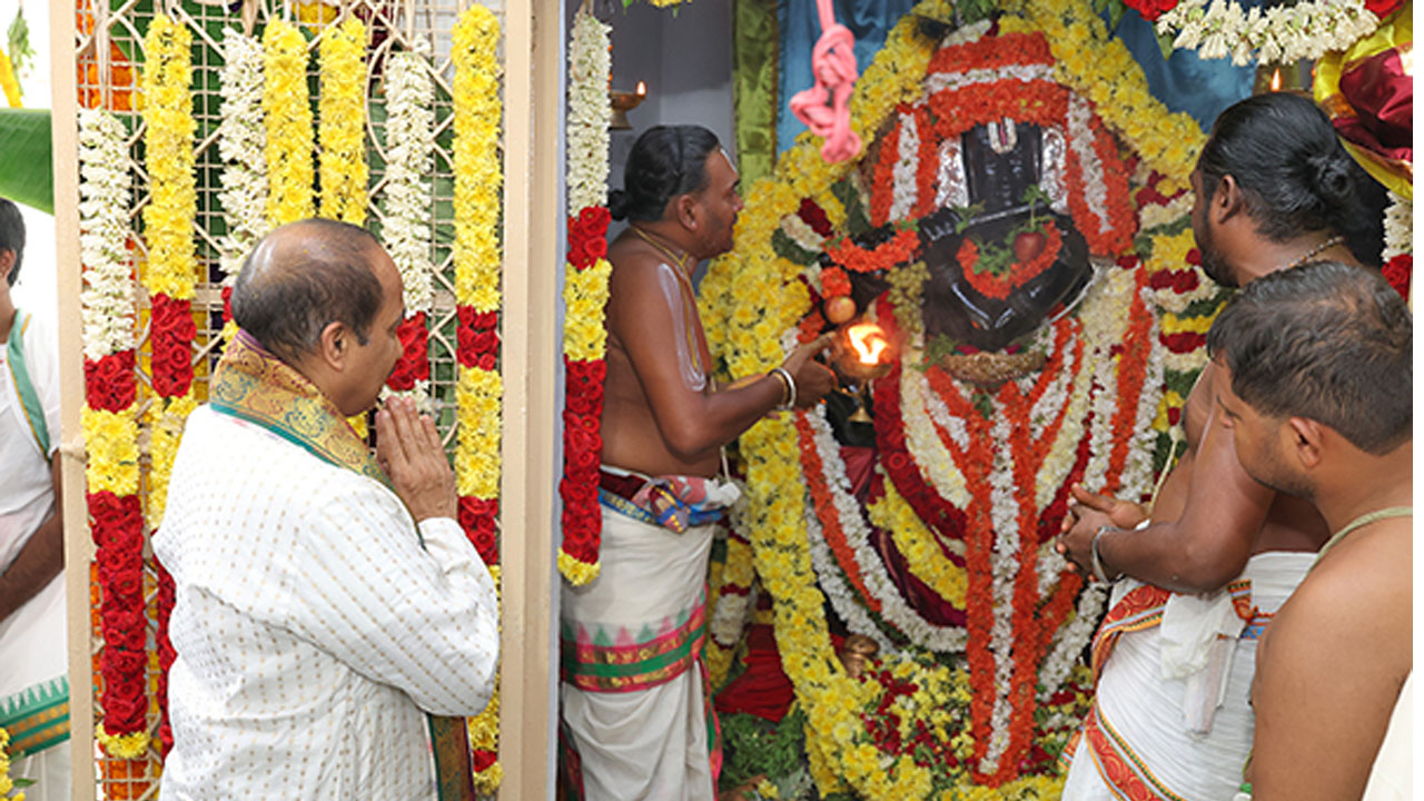 Gokulashtami | టీటీడీ గోశాలలో వైభవంగా గోకులాష్టమి గోపూజ
