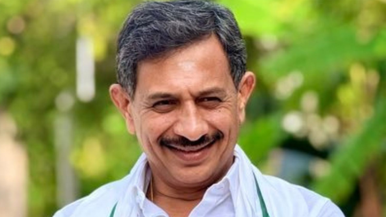 HC Balakrishna | ‘గ్యారెంటీలు’ లేకుంటే బాగుండు.. కర్ణాటక కాంగ్రెస్‌ మంత్రి బాలకృష్ణ సంచలన వ్యాఖ్యలు!