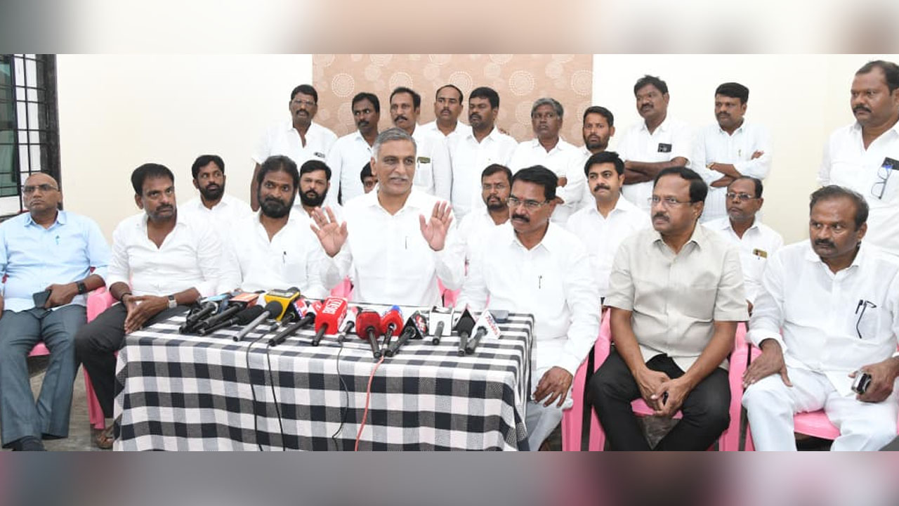 Harish Rao | కాంగ్రెస్‌కు చేతగాక క్రాప్‌ హాలిడే వైపు దృష్టి : మాజీ మంత్రి హరీష్‌రావు