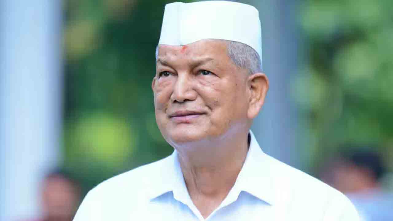 కాంగ్రెస్‌ పదవులకు రావత్‌ రాజీనామా