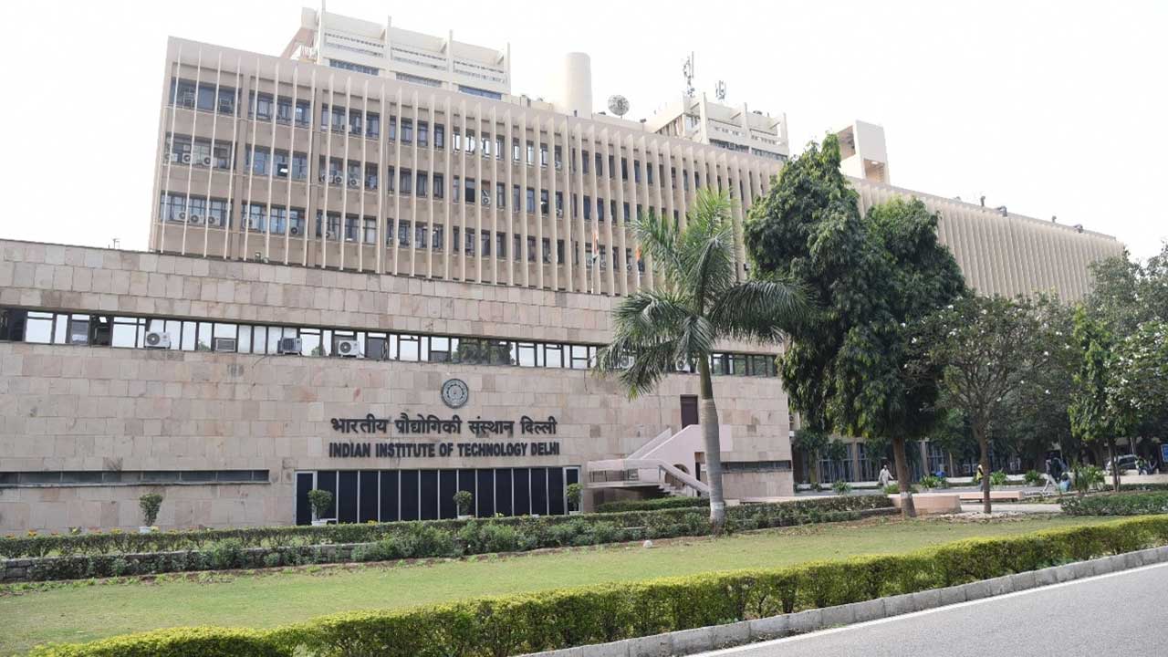 IIT Delhi | వీఎల్‌ఎస్‌ఐ డిజైన్‌తో పోస్ట్‌గ్రాడ్యుయేషన్‌ కోర్సు.. ప్రారంభించిన ఐఐటీ ఢిల్లీ