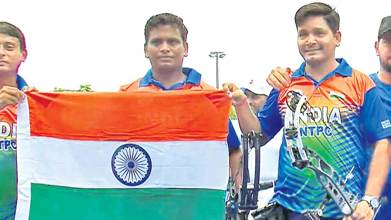 భారత ఆర్చర్లకు 5 పతకాలు