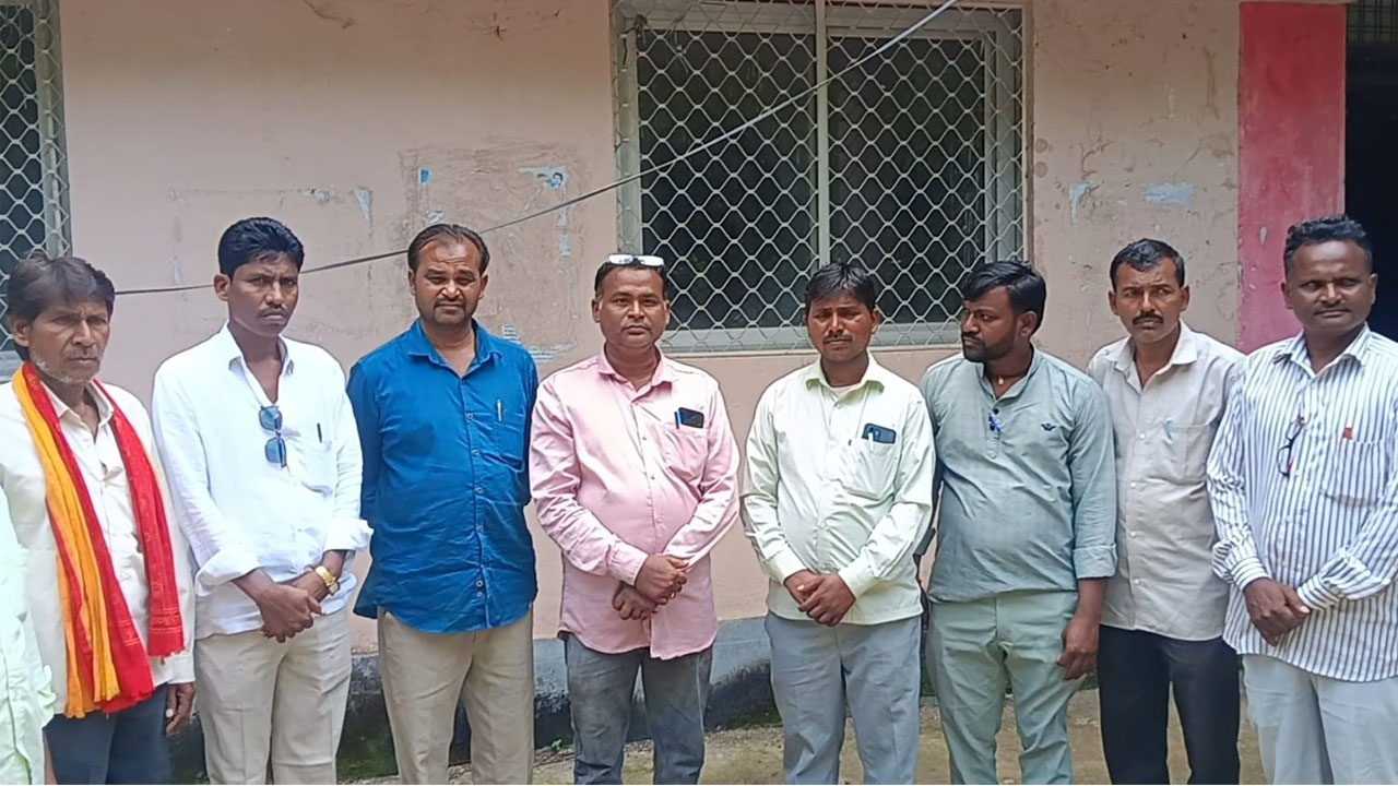 Jainoor | ఏజెన్సీ ప్రాంత ఎస్సీల భూములకు పహానీలు ఇప్పించాలి