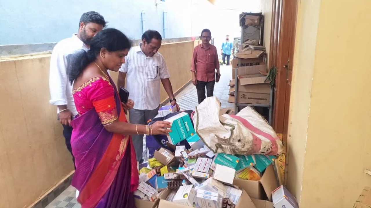 AP News | జంగారెడ్డిగూడెంలో మత్తు ఇంజెక్షన్ల దందా.. పట్టుబడిన వేల ఇంజెక్షన్ల సీజ్‌