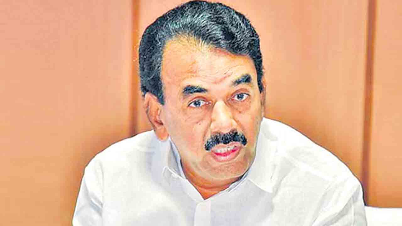 రైతులకు జూరాల నీళ్లొదిలితే తాగునీరెట్ల!