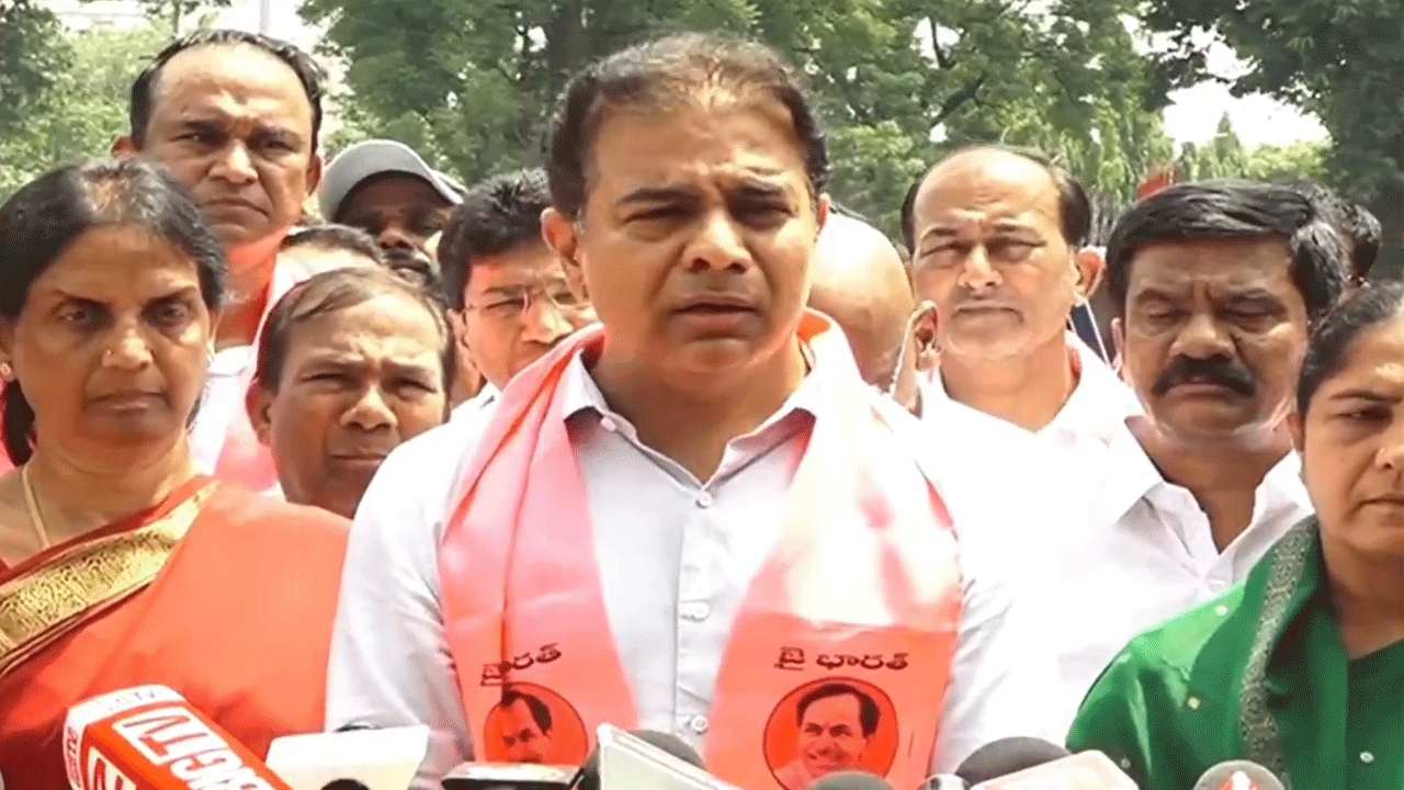 KTR | గ‌వ‌ర్న‌ర్‌కు ఫిర్యాదు చేశాం.. న్యాయం జ‌ర‌గ‌క‌పోతే మాన‌వ‌హ‌క్కుల క‌మిష‌న్‌కు వెళ్తాం : కేటీఆర్‌
