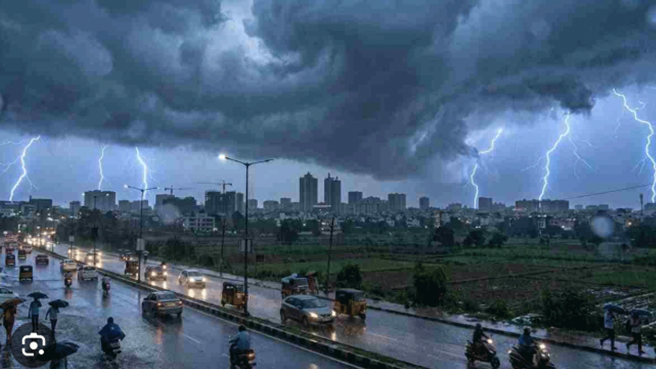 Lightning strikes | తెలంగాణ‌లో పిడుగుల బీభ‌త్సం.. సెల్‌ఫోన్ పేలి ఇంట‌ర్ విద్యార్థి, ప‌లుచోట్ల ప‌శువులు, గొర్రెలు మృతి..!