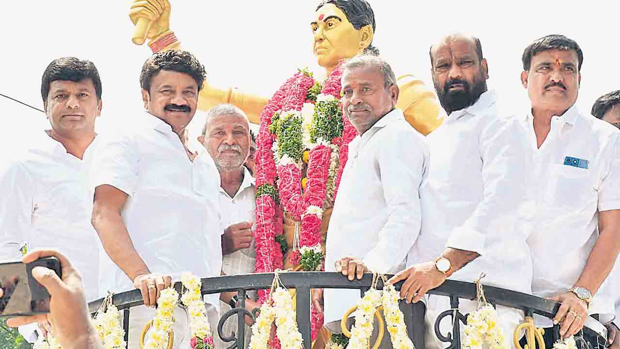 రేవంత్‌ది తుగ్లక్‌ పాలన.. ఎమ్మెల్యే తలసాని శ్రీనివాస్‌