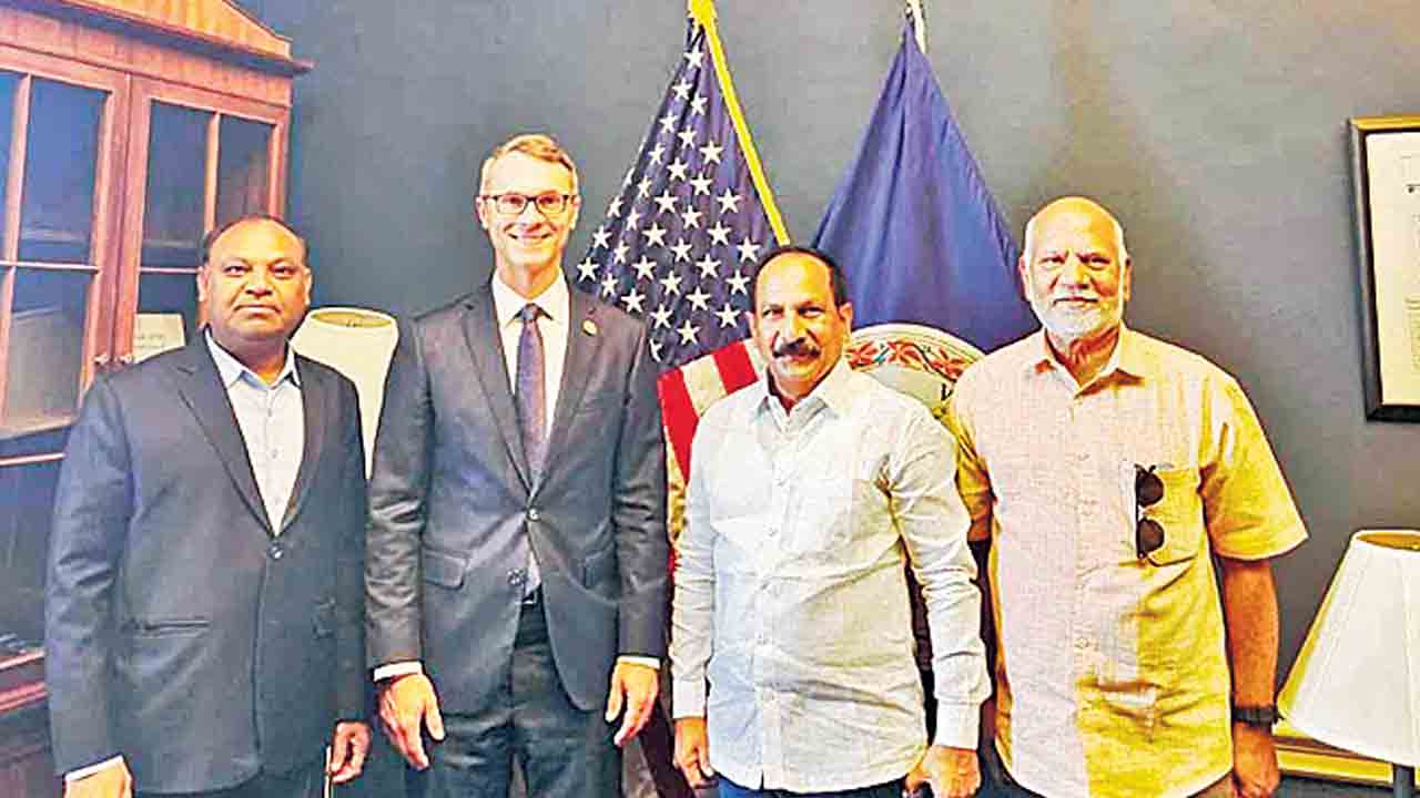 వీసా నిబంధనల్లో సడలింపులివ్వండి