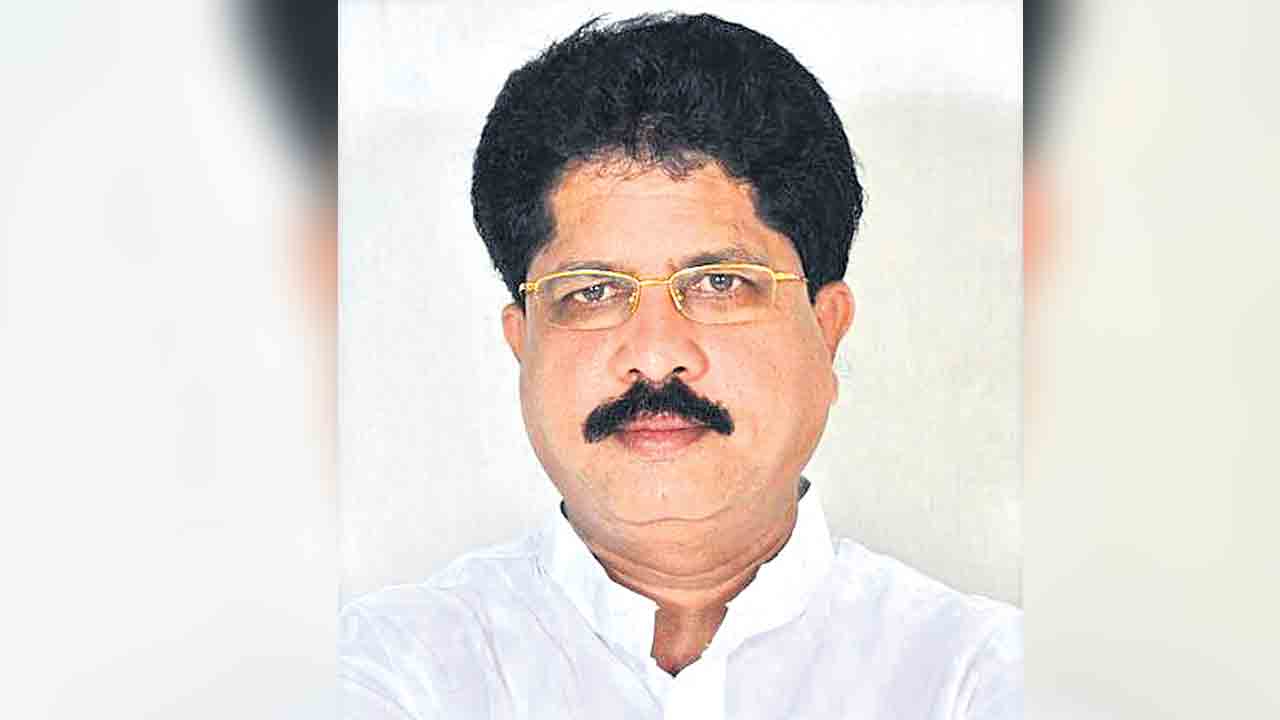 రేవంత్‌ సర్కార్‌ తీరు సిగ్గుచేటు