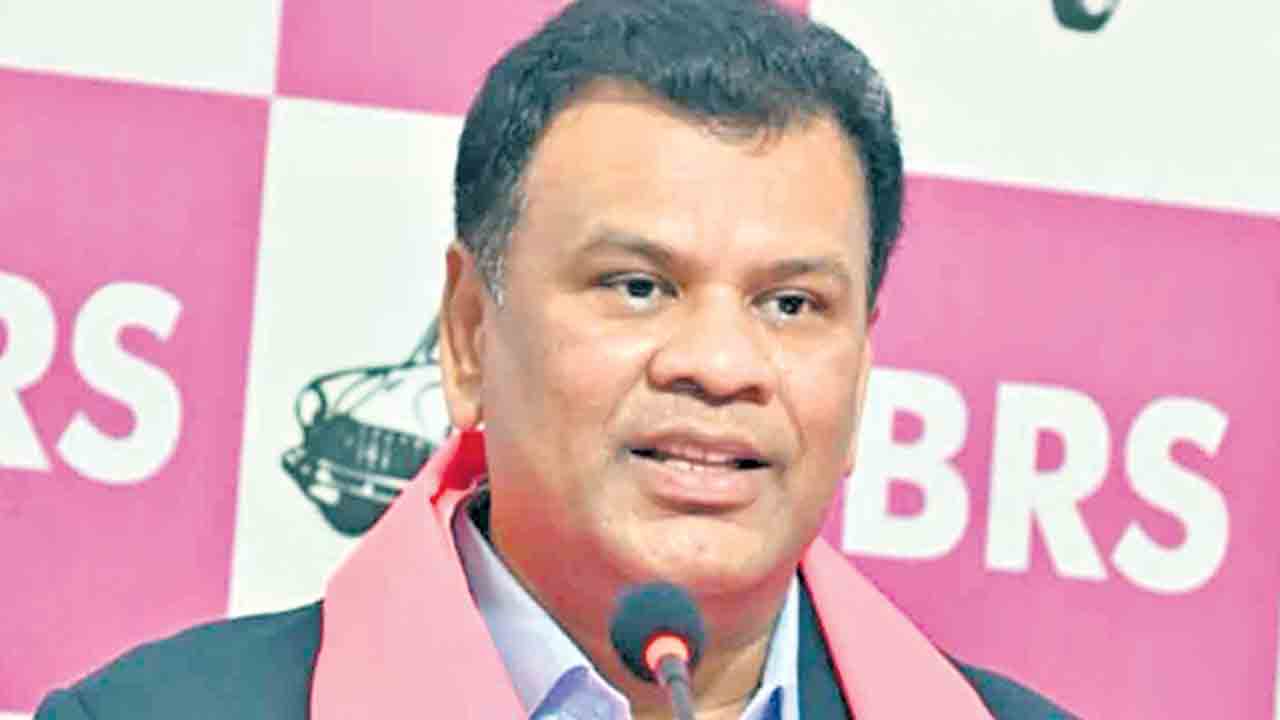 ప్రజాస్వామ్యానికే ప్రమాదకరం