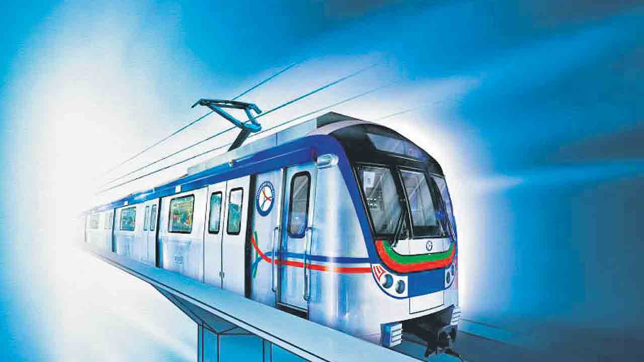 ఒంటి గంట వరకు మెట్రో సేవలు