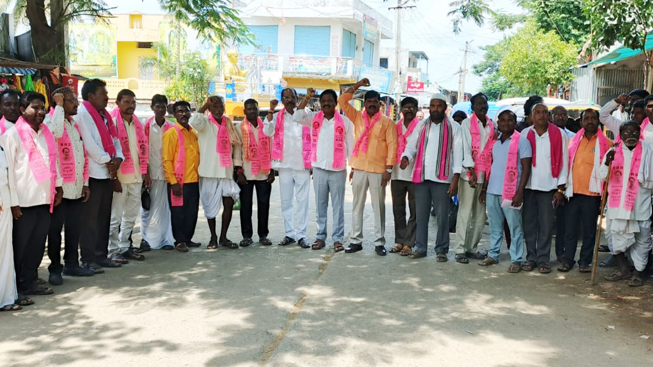 Rathod Janardhan | వెయ్యి రోజుల కాంగ్రెస్ పాలన అట్టర్ ప్లాప్ : రాథోడ్‌ జనార్దన్‌