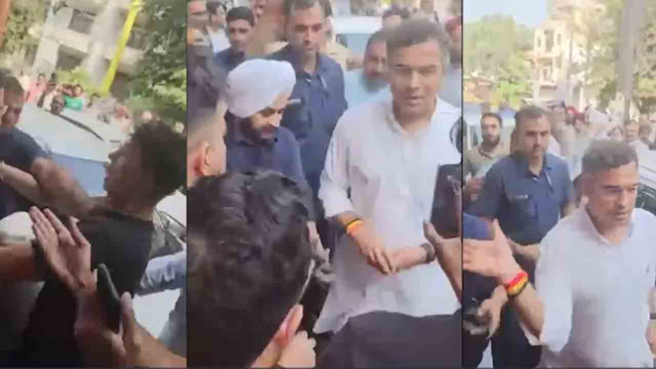 Watch: రోడ్డు నాణ్యతను వీడియో రికార్డ్ చేసిన వ్యక్తి.. అతడి చెంపపై కొట్టిన బీజేపీ మంత్రి