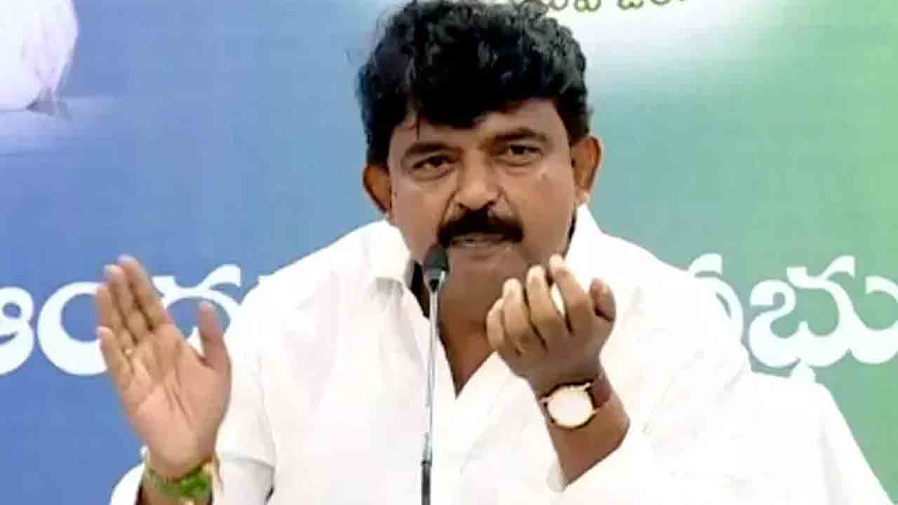 Perni Nani | చంద్రబాబు, లోకేష్‌కు డబ్బు పిచ్చి పట్టింది : మాజీ మంత్రి పేర్నినాని
