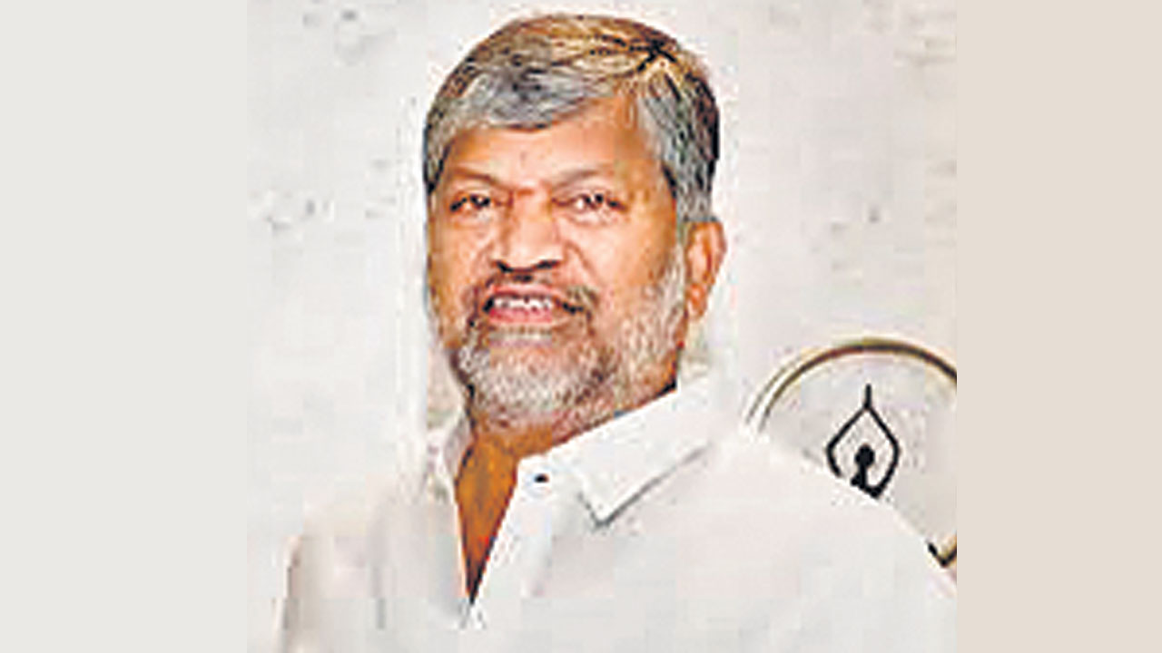 సీఆర్పీలకు మినిమమ్‌ టైమ్‌ స్కేల్‌ అమలు చేయాలి