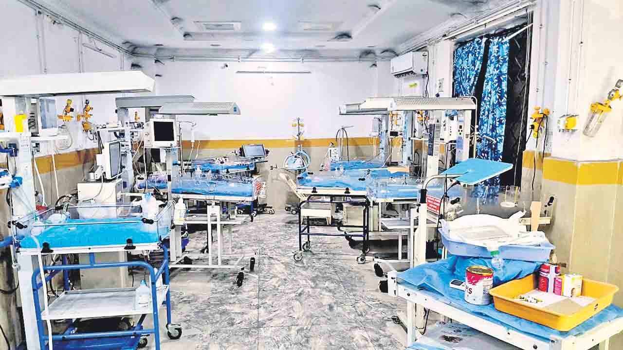 ప్రభుత్వ నిర్లక్ష్యం రోగులకు శాపం