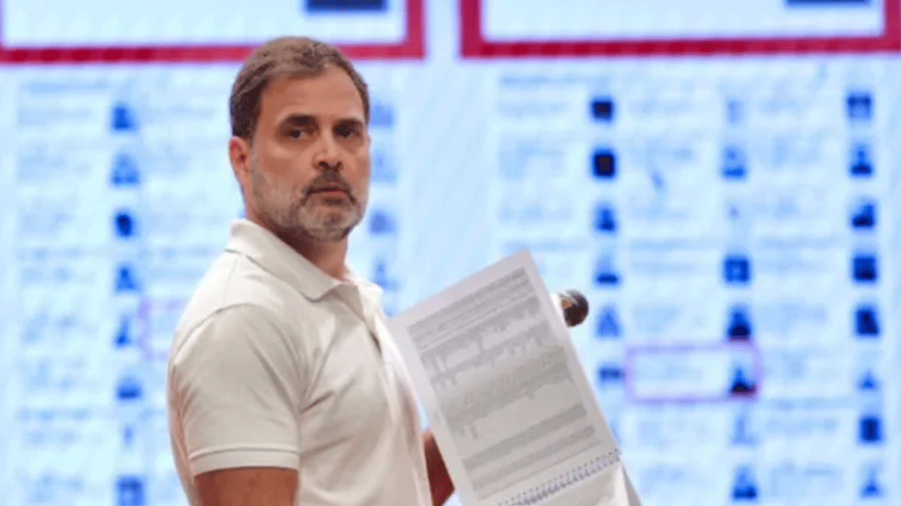 Rahul Gandhi | ఓటు చోరీతో ఎంపీలైన వాళ్లు చేసే చ‌ట్టాలు చెల్ల‌వు.. సీఈసీ త‌క్ష‌ణ‌మే రాజీనామా చేయాలి : రాహుల్‌గాంధీ