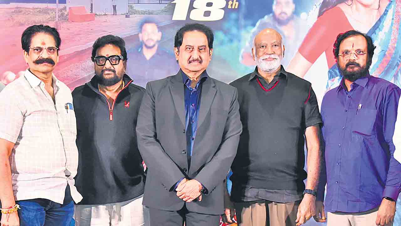 అందరి ఇండ్లలో జరిగే కథ