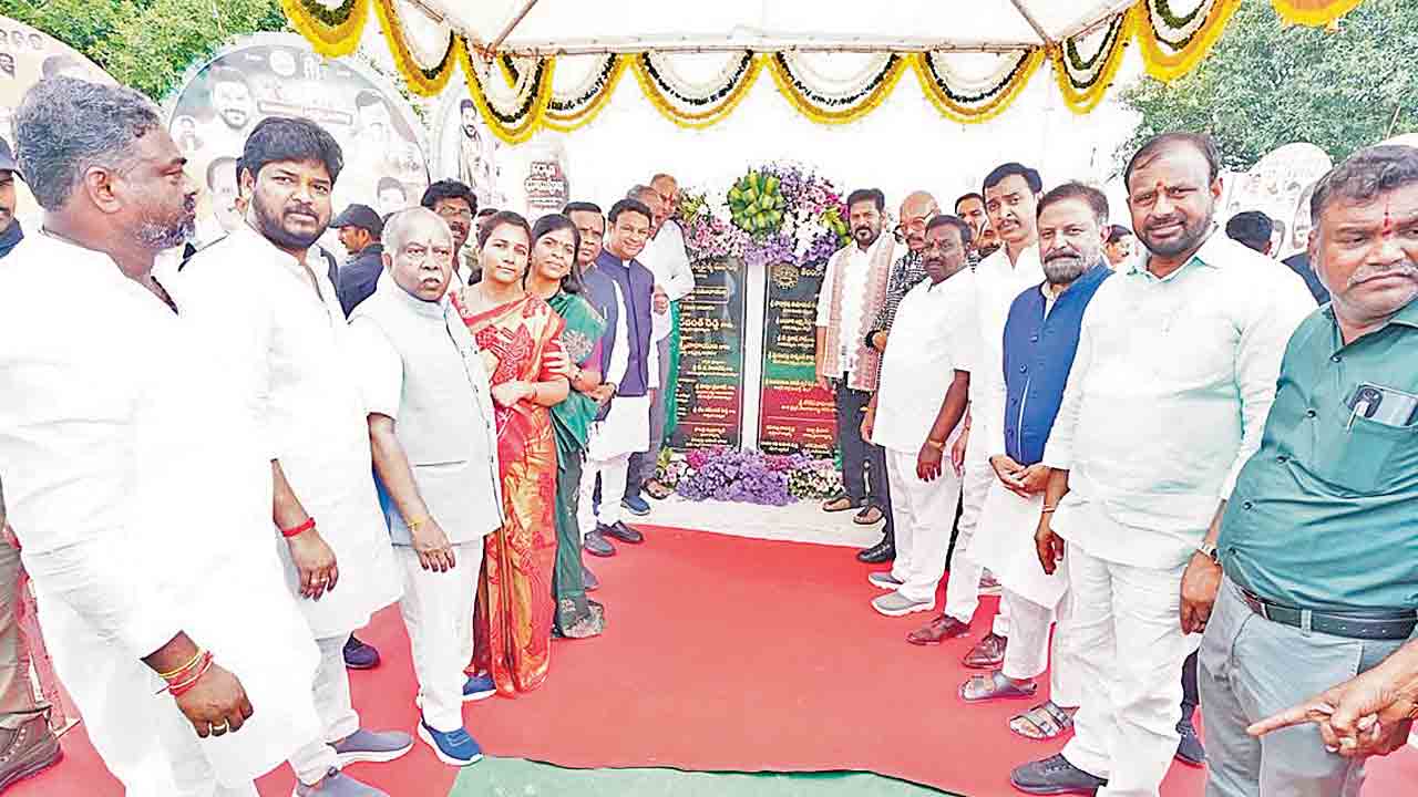 ‘ఆర్యవైశ్య’ భవన నిర్మాణానికి శంకుస్థాపన