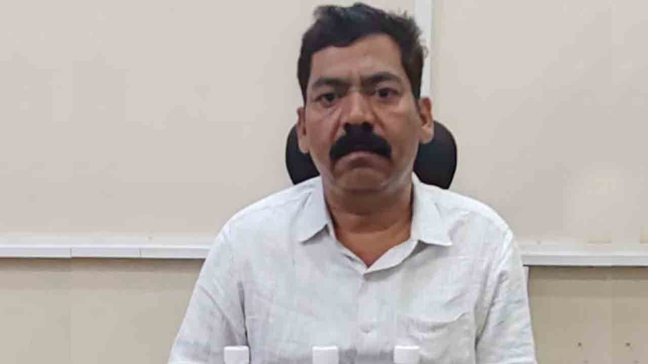 10 వేలు లంచం తీసుకుంటూ ఏసీబీకి చిక్కిన టోలీచౌకీ ఎస్‌ఐ