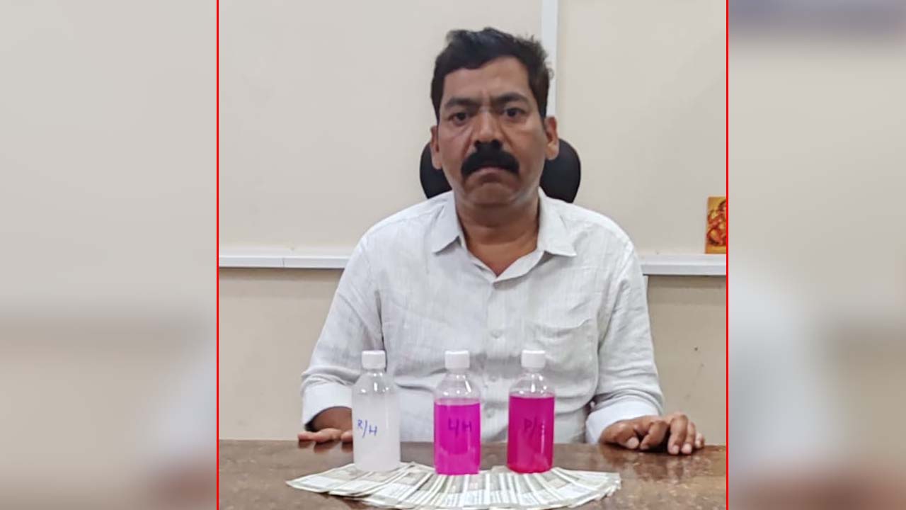 ACB  Net | లంచం తీసుకుంటూ ఏసీబీకి పట్టుబడ్డ టోలిచౌక్‌ ఎస్సై