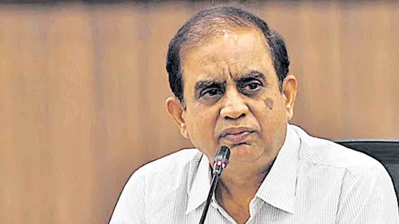 నత్తనడకన సర్‌ నోటీసుల జారీ.. రాష్ట్ర ప్రధాన ఎన్నికల అధికారి వెల్లడి
