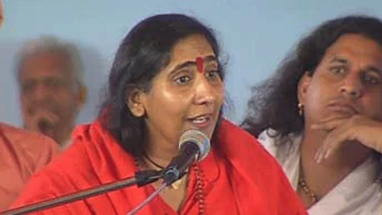 Sadvi Rithambara | భార‌త్‌ను హిందూ దేశంగా ప్ర‌క‌టించాలి.. సాధ్వి రితంబ‌ర సంచ‌ల‌న వ్యాఖ్య‌లు..!