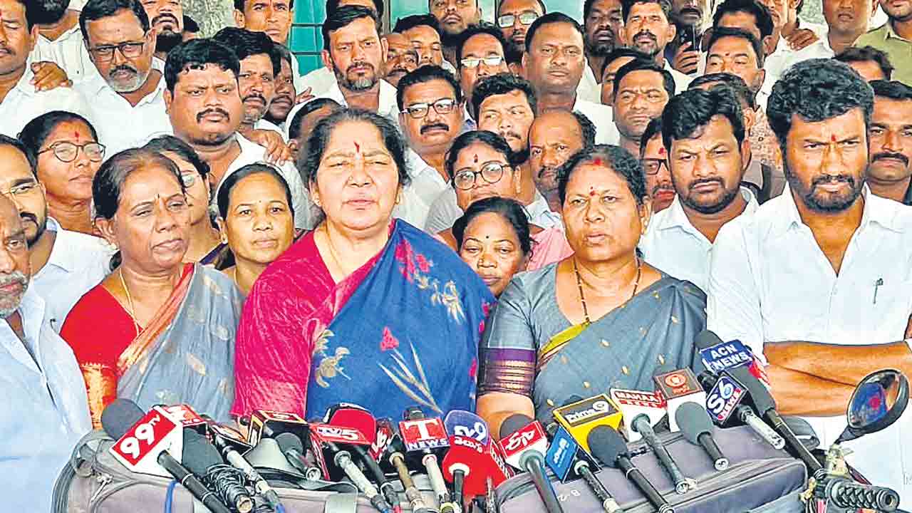 శిశువుల మరణాలు ప్రభుత్వ హత్యలే