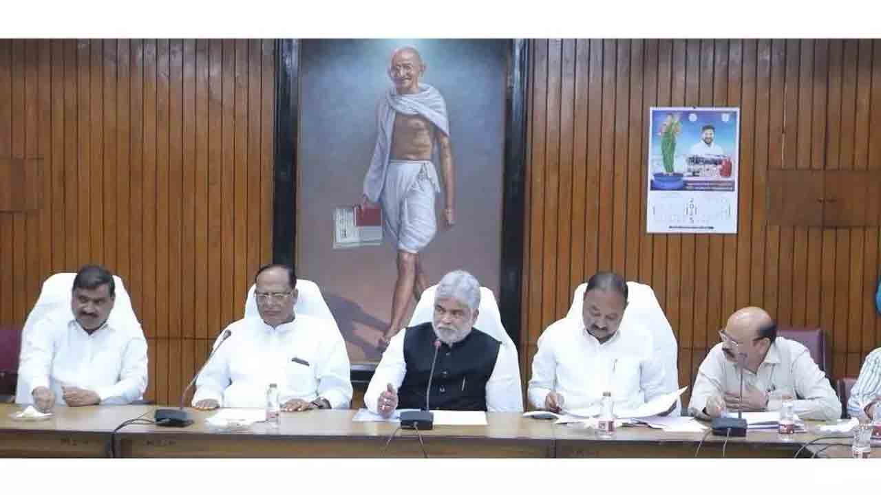 అసెంబ్లీ సమావేశాలు ఐదు రోజులేనా?.. బీఏసీ సమావేశంలో తుది నిర్ణయం