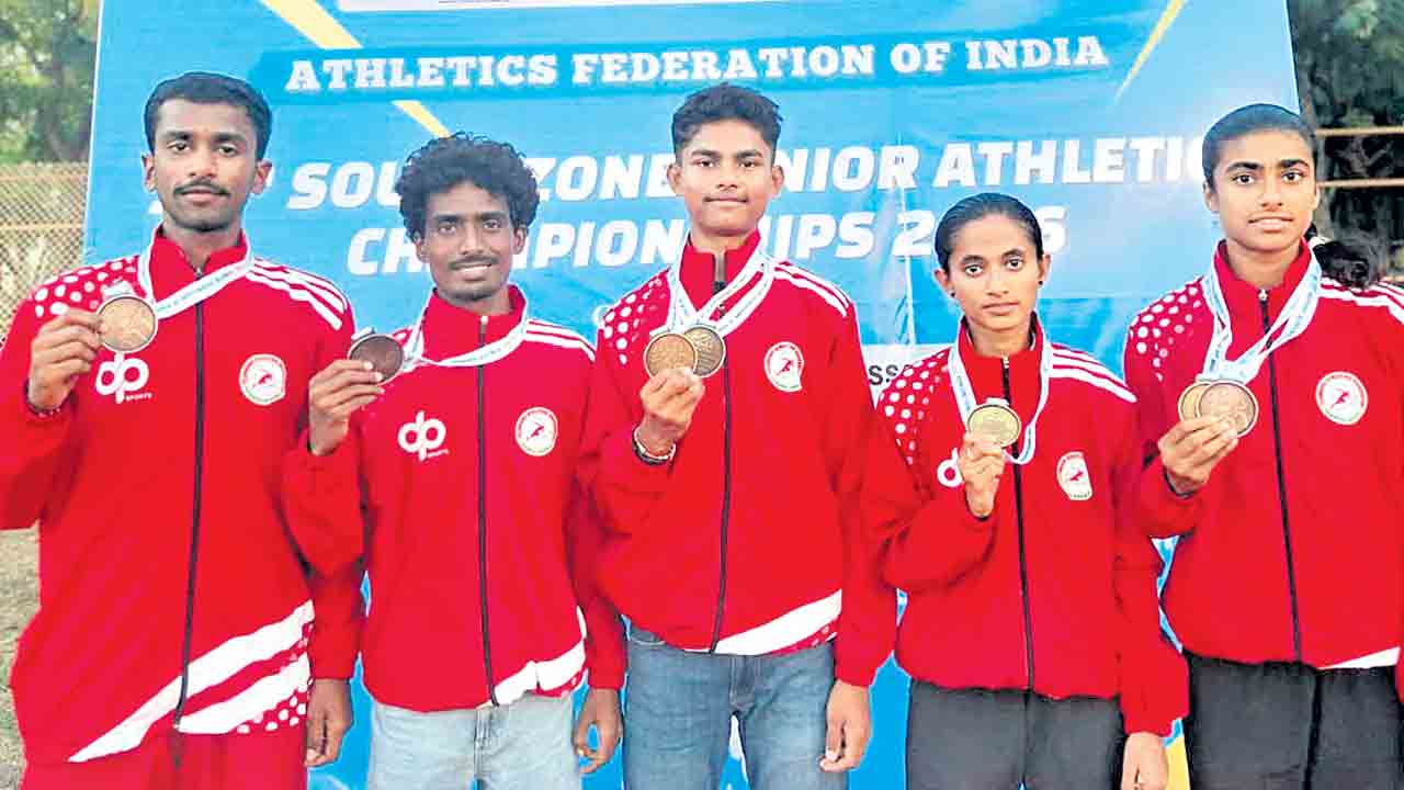 ఉదయ్‌ కిరణ్‌, స్వప్న, ఆదిత్యకు స్వర్ణాలు