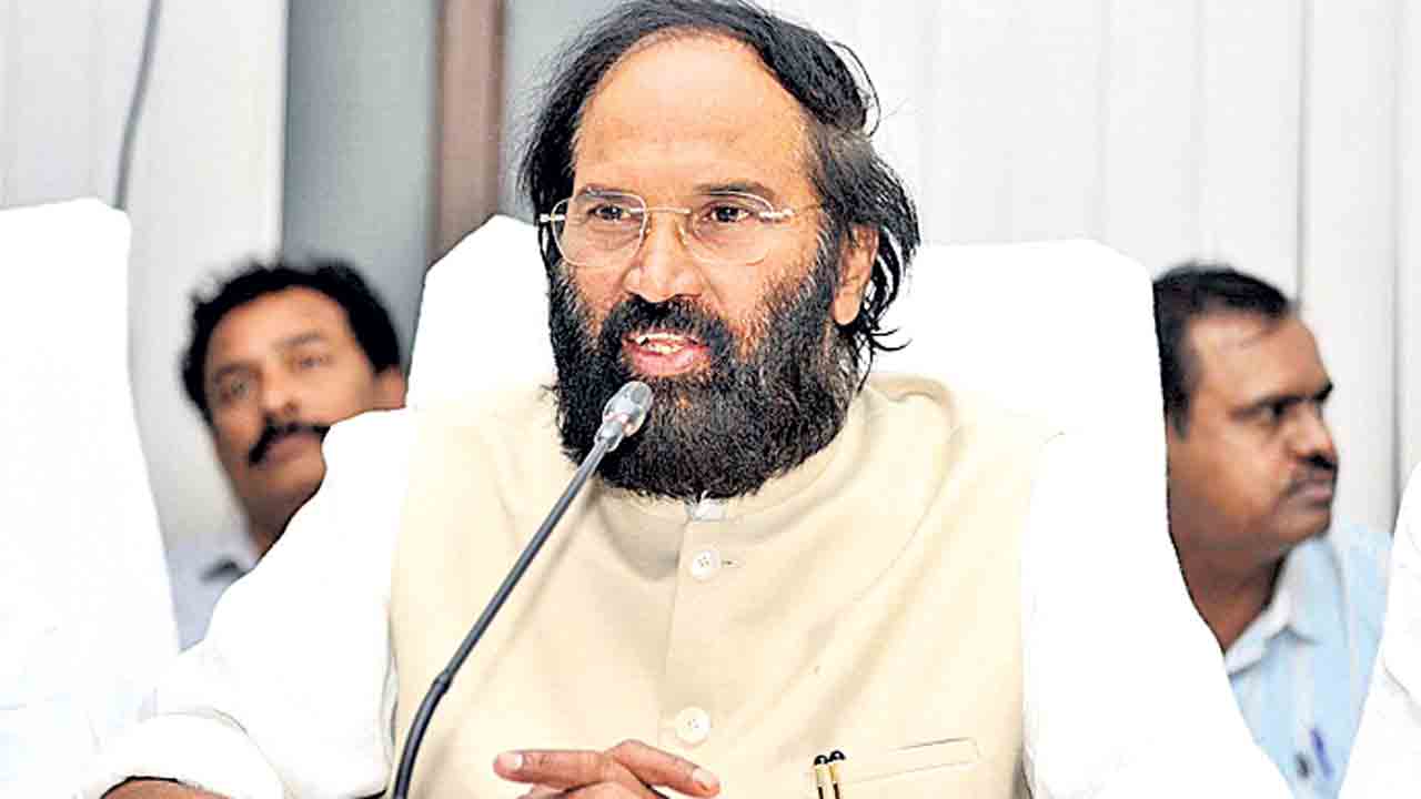 నాకేం తెల్వదు.. జూరాల నీటి విడుదల నా చేతుల్లో లేదు