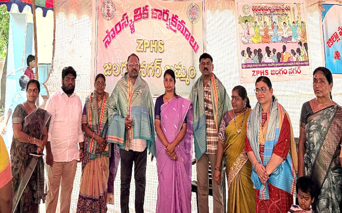 జిల్లాకే జలగంనగర్ పాఠశాల ఆదర్శం : ఈఎంసీ చైర్ పర్సన్ పి.అనిత