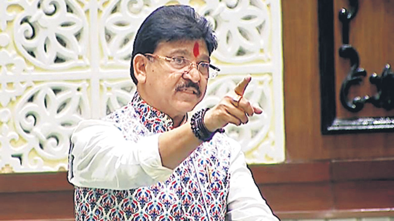 రాజీనామా చేస్తా: రాకేశ్‌రెడ్డి