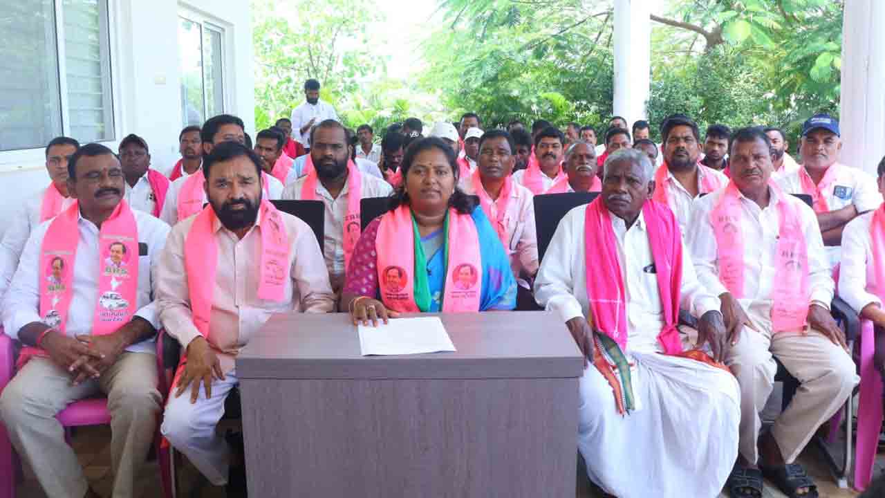Bade Nagajyothi | కాంగ్రెస్ పాలనలో దగాపడ్డ గిరిజనులు  : బడే నాగజ్యోతి