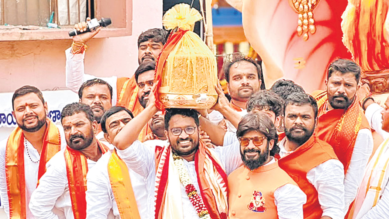 బాలాపూర్‌ లడ్డూ అధరహో