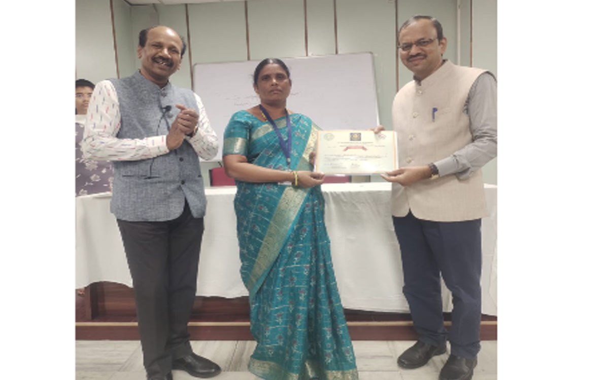 ‘సమర్ధవంతమైన గ్రామ పాలనకు శిక్షణ దోహదం’