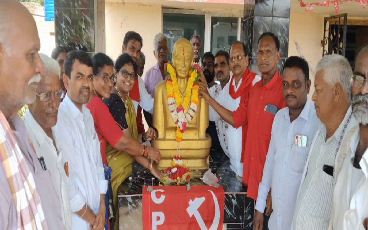 ‘తెలంగాణ రైతాంగ సాయుధ పోరాట యోధుల త్యాగం మరువలేనిది’