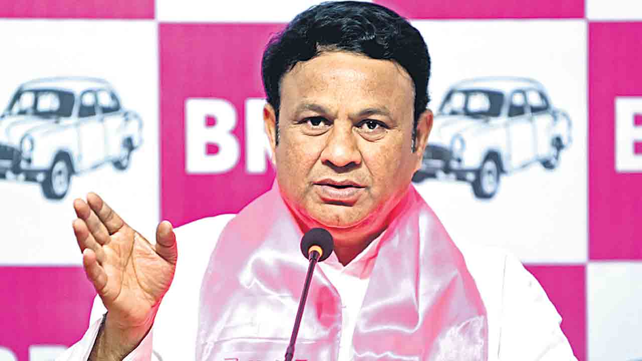 పార్టీ మారిన ఎమ్మెల్యేలతో రాజీనామా చేయించాలి.. బిగాల గణేశ్‌గుప్తా డిమాండ్‌
