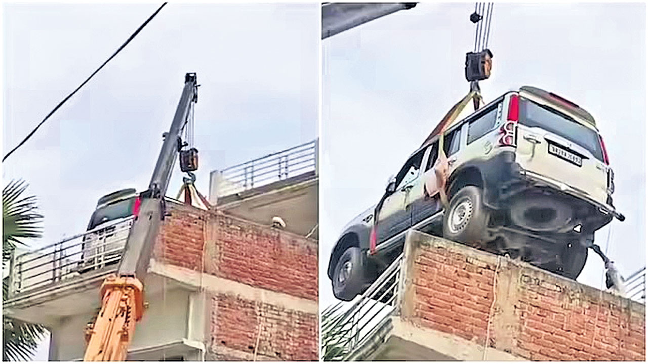 దొంగల భయంతో..