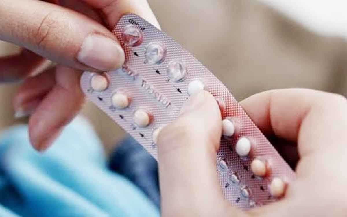 Contraceptive Pills | గర్భనిరోధక ట్యాబ్లెట్ల‌ను ఎక్కువగా వాడే మ‌హిళ‌ల్లో సంభ‌వించే పోష‌కాల లోపం ఇదే.. ఏం చేయాలంటే..?