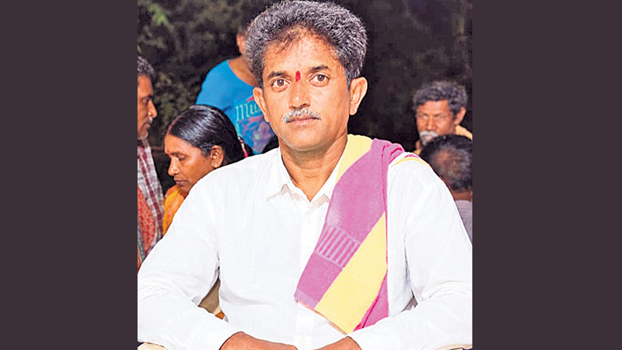 పిడుగుపాటుకు రైతు మృతి