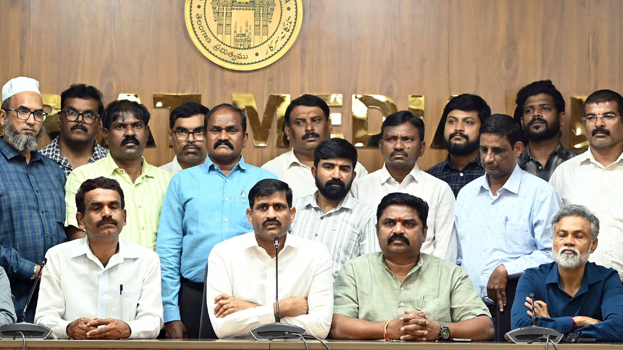 రణమే అన్నరు.. రాజీపడ్డరు!