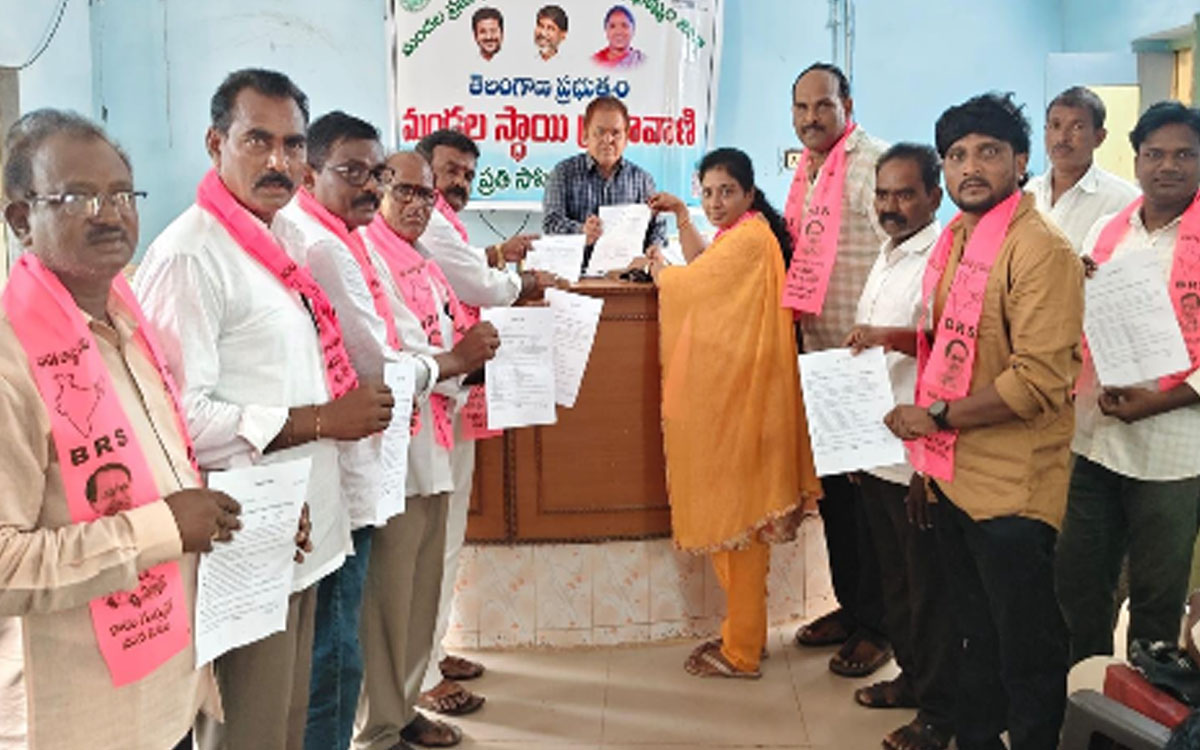 ‘ప్ర‌జ‌ల‌కు ఇచ్చిన‌ హామీలను అమలు చేయాలి’