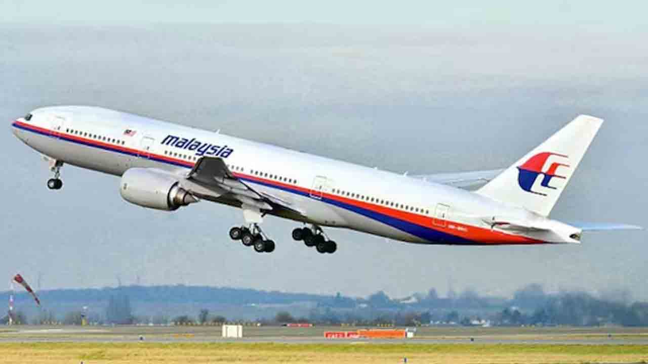 Malaysia Flight | చెన్నైలో మలేషియా విమానం అత్యవసర ల్యాడింగ్.. 186 మంది సురక్షితం..!