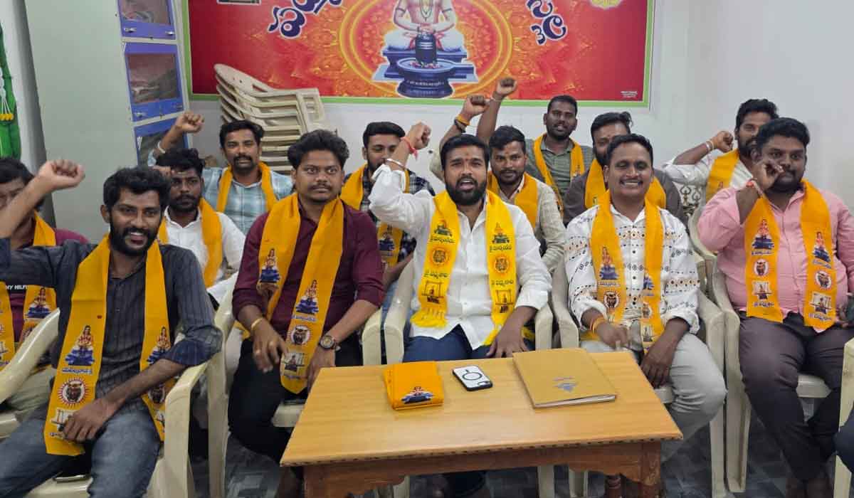 Padmashali | టీపీటీడీసీ చైర్మన్ పదవిని పద్మశాలీలకే కేటాయించాలి.. పద్మశాలీ యువజన సంఘం పట్టణ అధ్యక్షుడు హరీష్