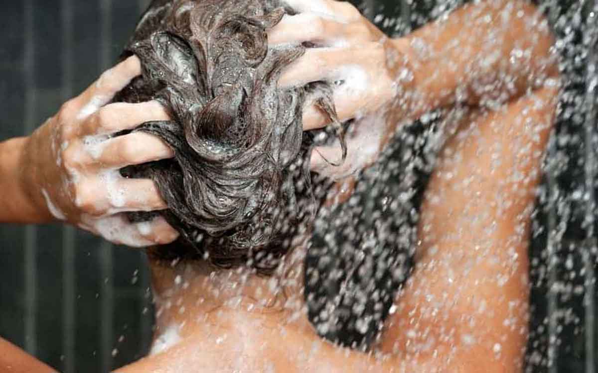 Hair Problems | జుట్టు నిస్తేజంగా క‌నిపిస్తుందా.. అనేక జుట్టు స‌మ‌స్య‌ల‌కు నీళ్లే కార‌ణమా..?