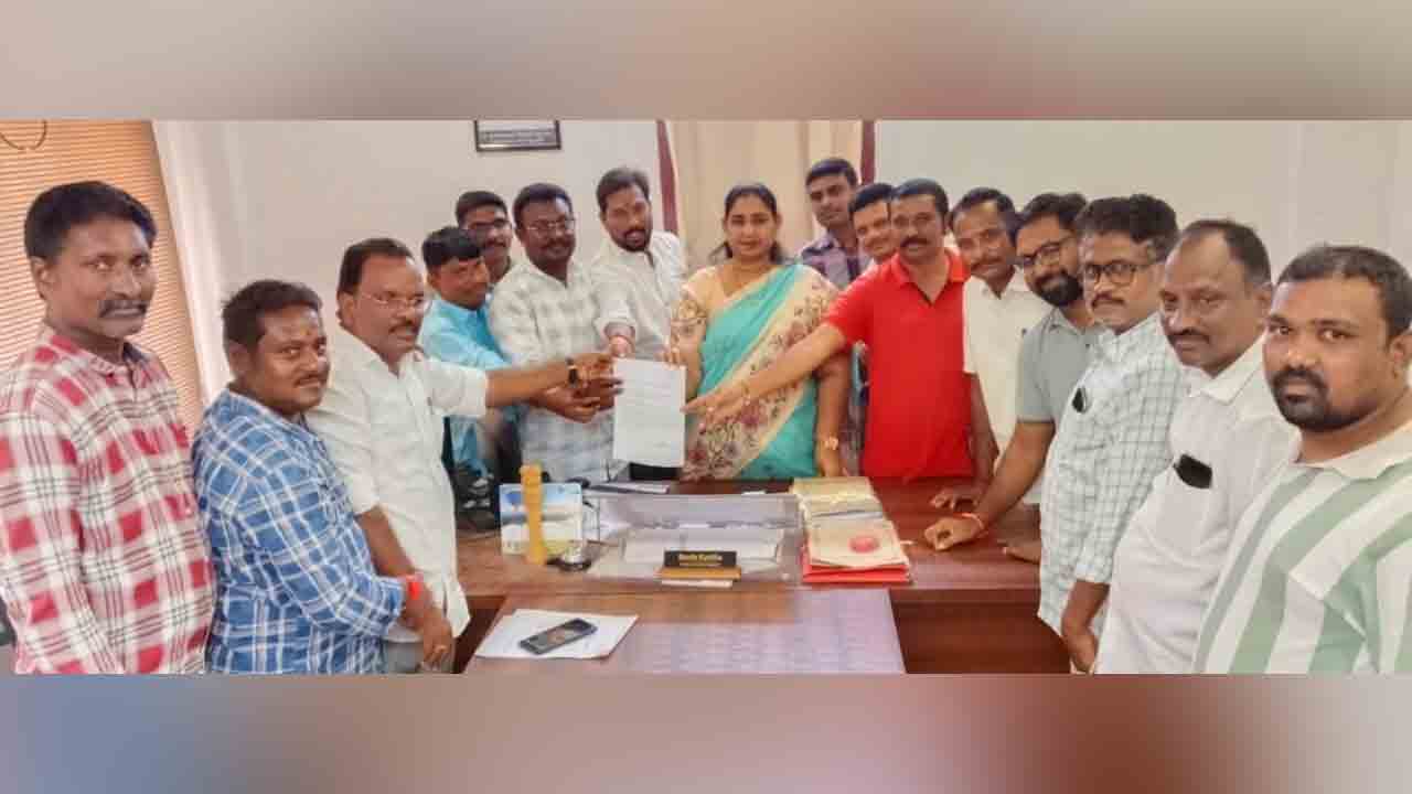 Huzurnagar | మంత్రిగారు మాట తప్పారు.. ఇకనైనా మా సమస్యలు పరిష్కరించరూ..!