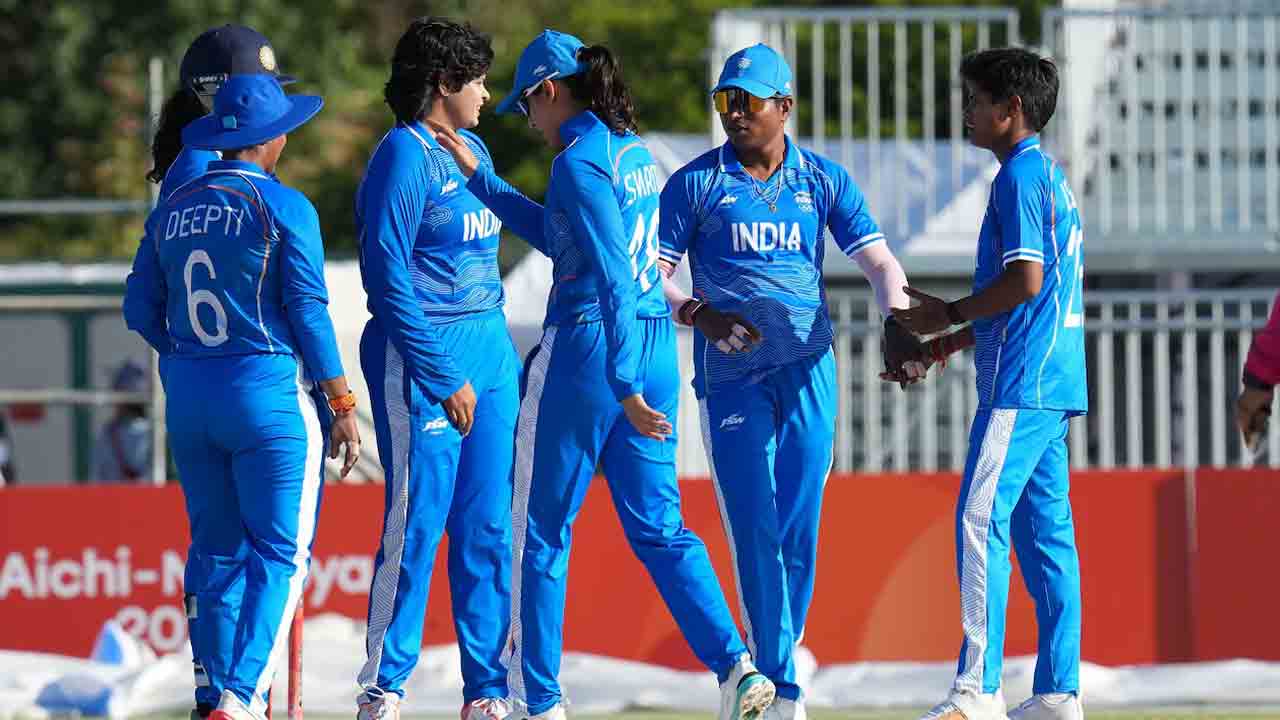 SLW vs INDW | టీ20 ఫైనల్‌ మ్యాచ్‌లో గోల్డ్ మెడల్ సాధించిన మహిళల క్రికెట్‌ జట్టు
