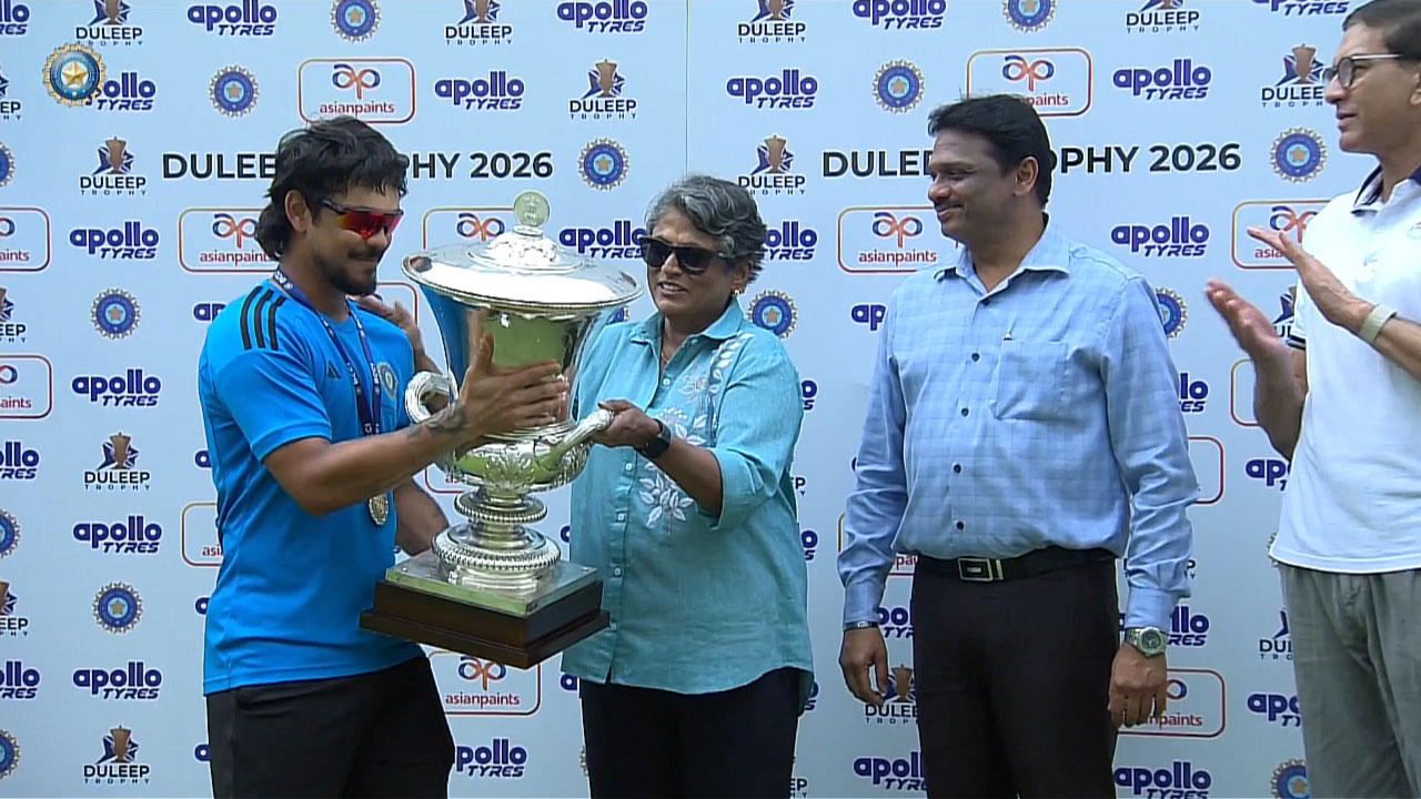 Duleep Trophy: 13 ఏళ్ల త‌ర్వాత దులీప్ ట్రోఫీ గెలుచుకున్న ఈస్ట్ జోన్